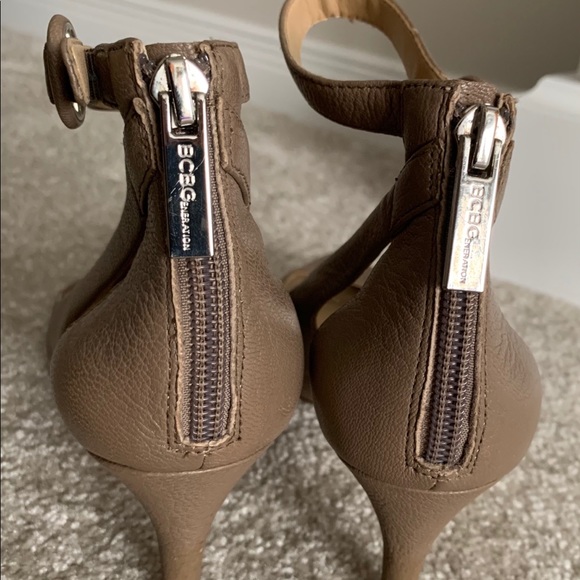 ‘BCBGeneration’ Pumps - Taupe Genuine Leather - Picture 4 of 5